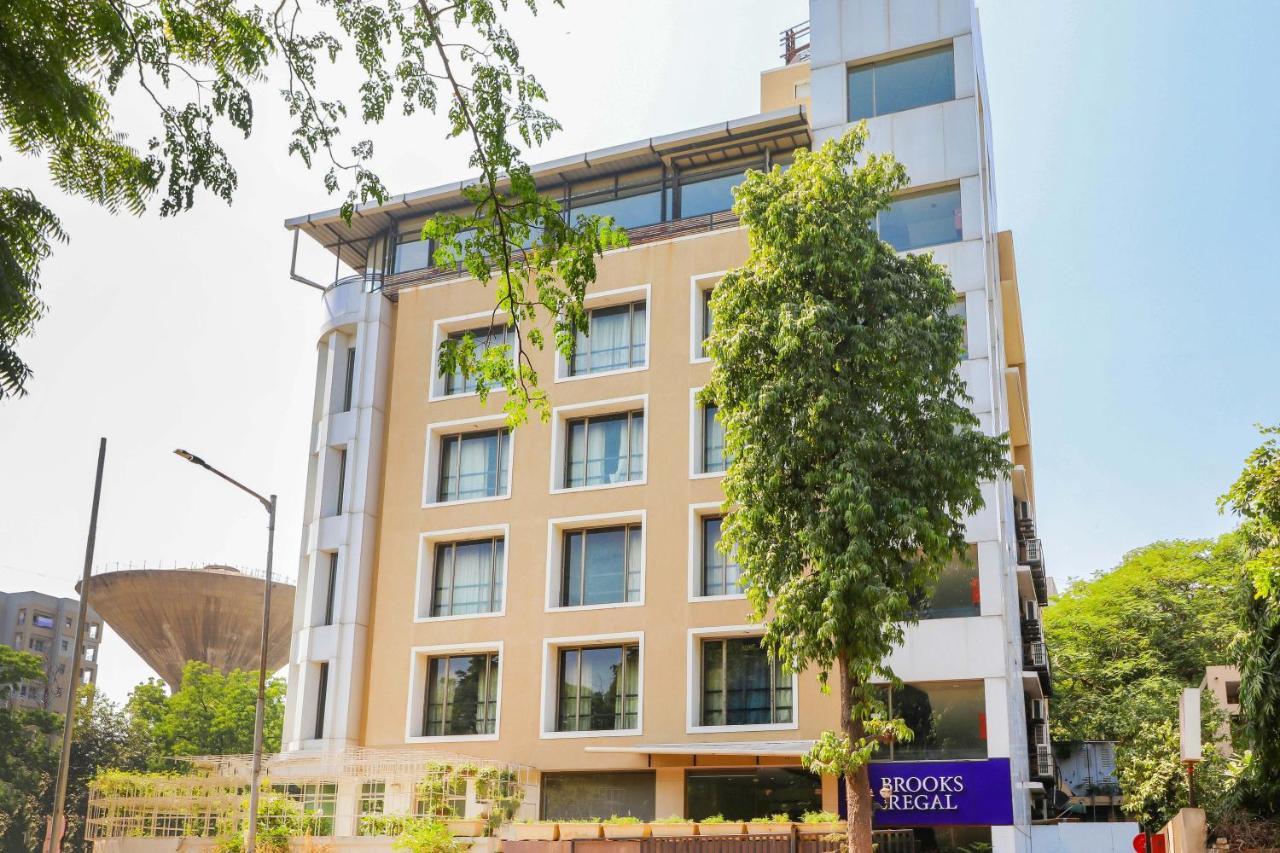 Treebo Trend Hotel Parker Ahmedabad Luaran gambar