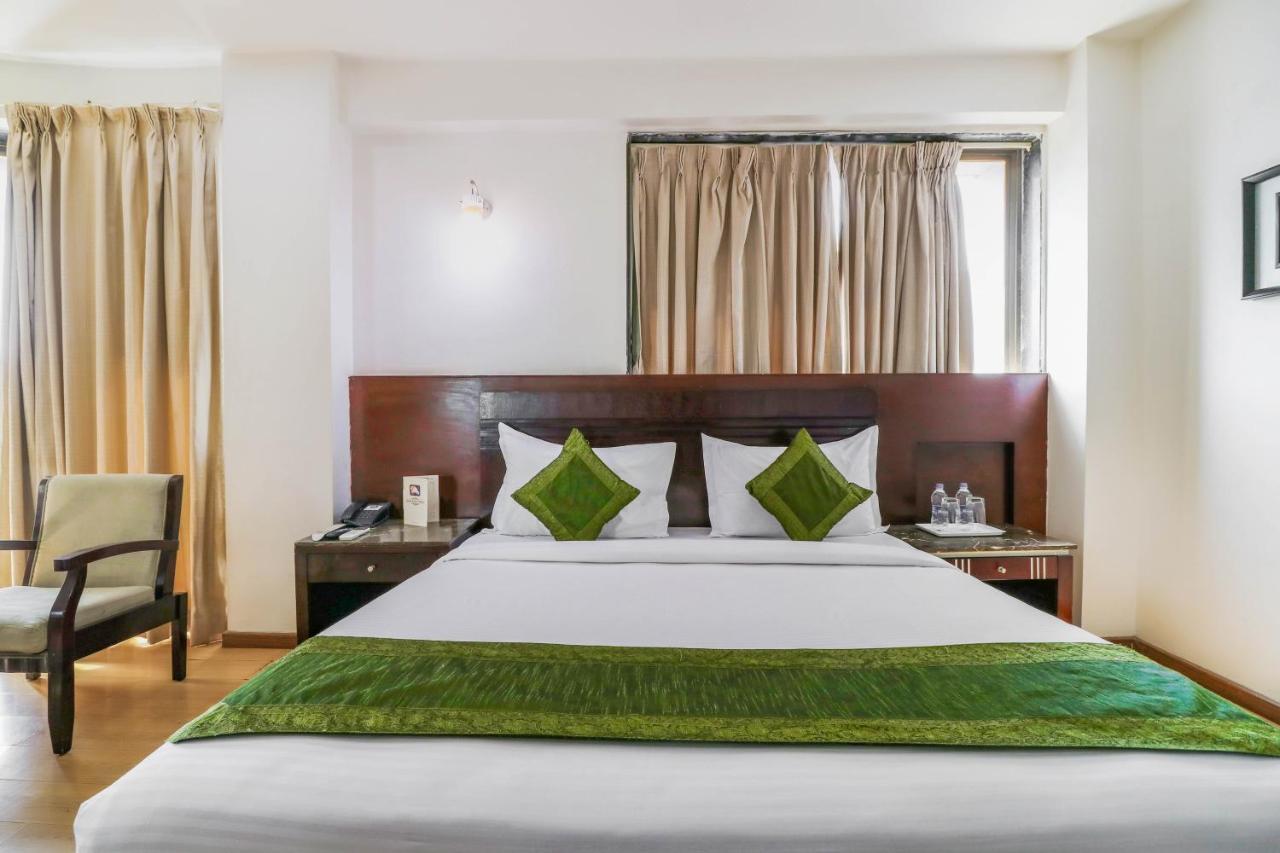 Treebo Trend Hotel Parker Ahmedabad Luaran gambar