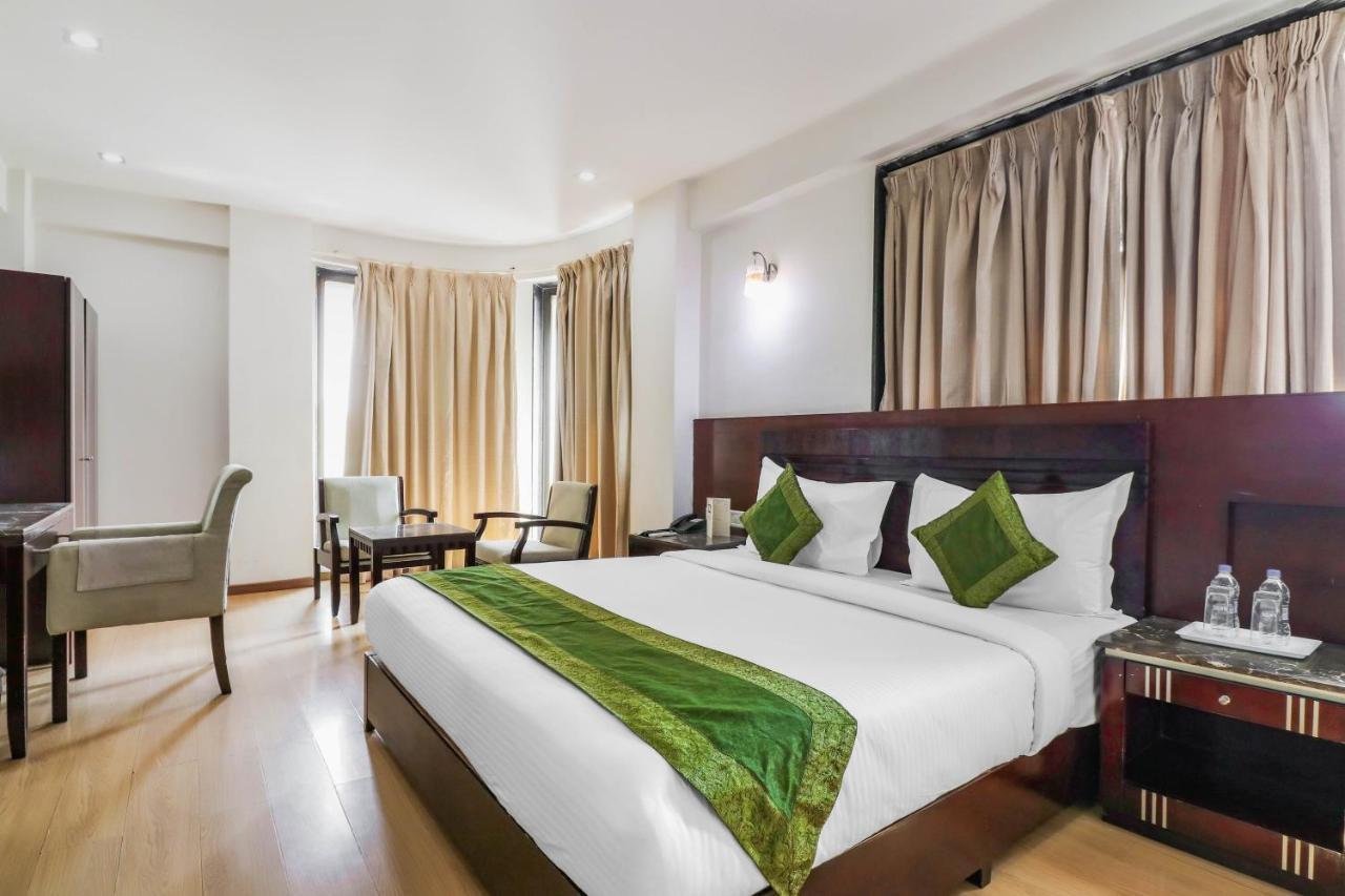 Treebo Trend Hotel Parker Ahmedabad Luaran gambar